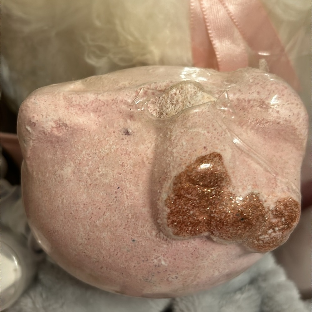 🎀Vintage Hello Kitty Limited Edition Fragrant Jewels Bath Bomb - Picture 3 of 11